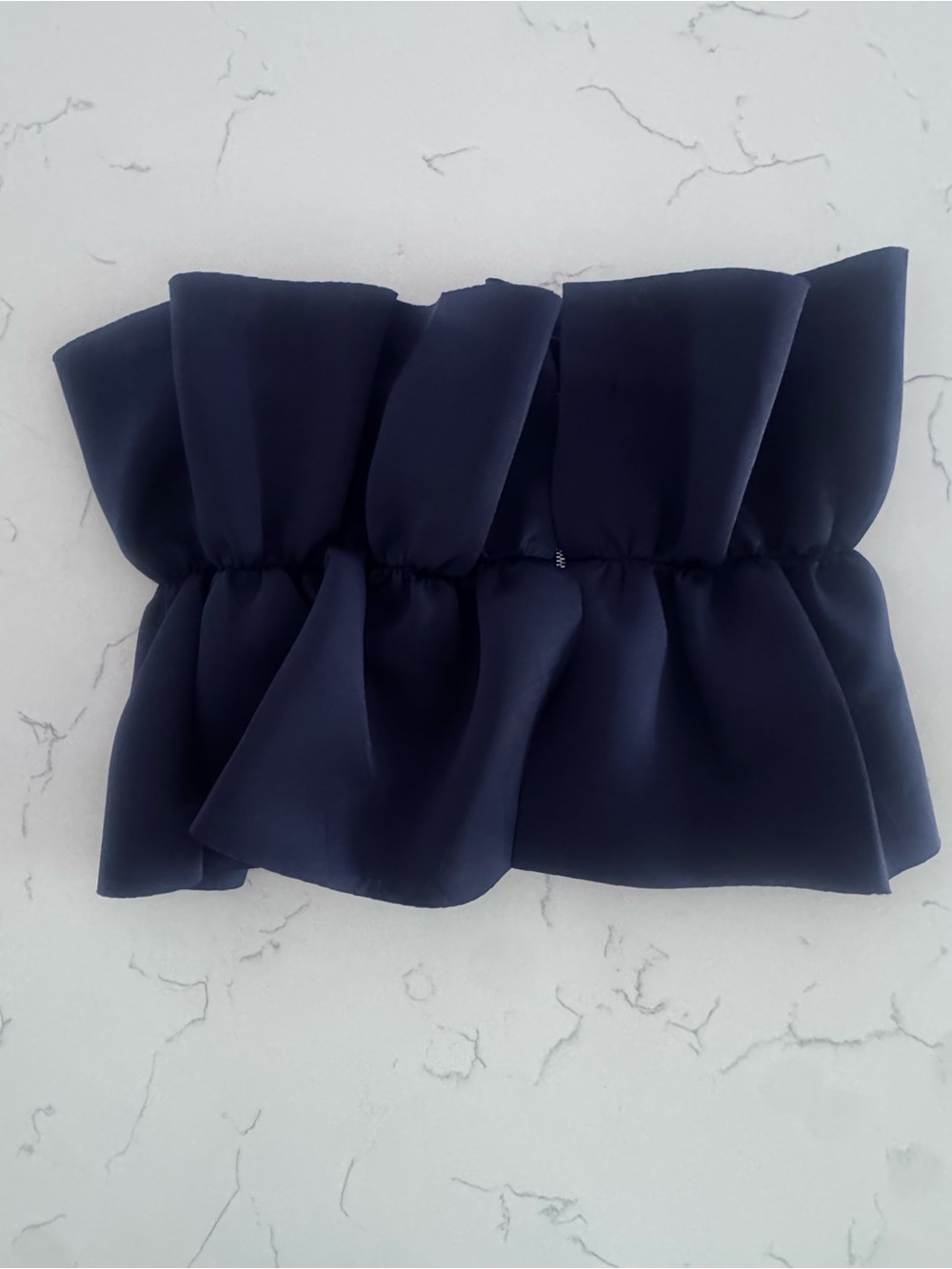 NWT Cloud Ten Navy Satin Ruffle Strapless Tube Crop Top Women’s S $48 - Picture 4 of 10